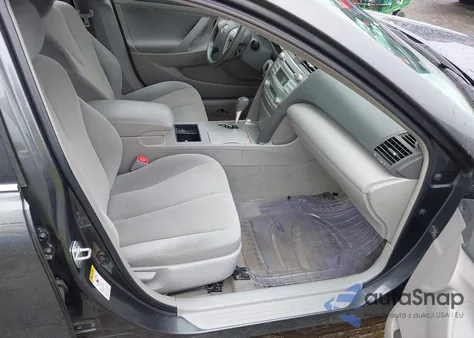 2008 Toyota Camry Hybrid from USA, damaged, VIN 4T1BB46K08U058189